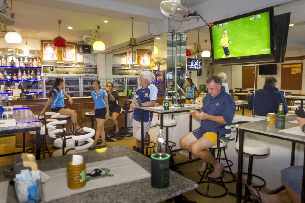 Travellers Rest Hotel - photo 16