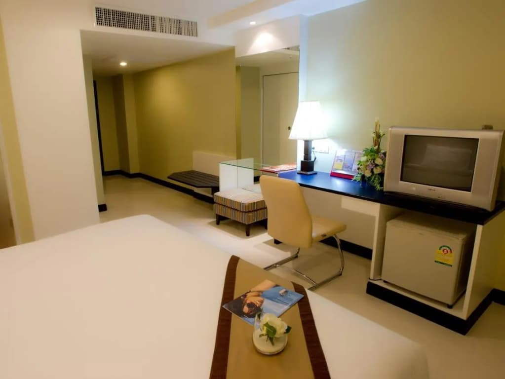 Fourteen Again Hotel - main photo