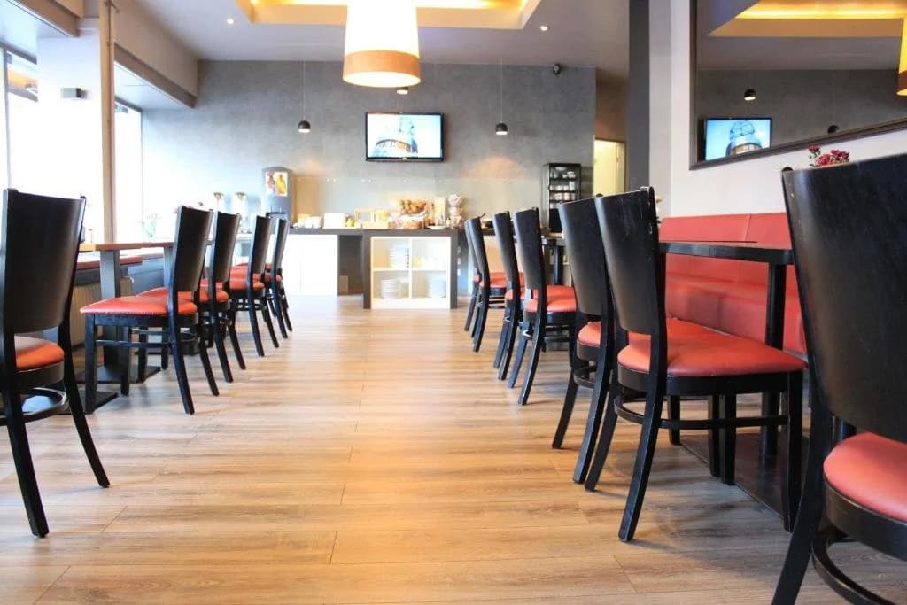 Arena Inn - photo 22