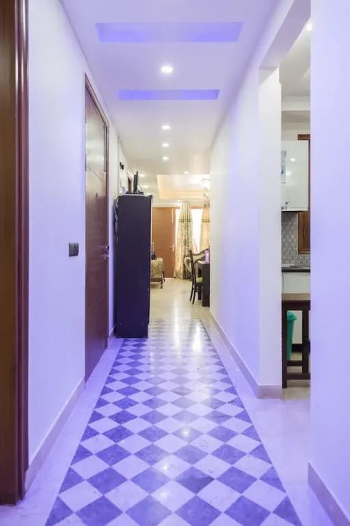 Under My Roof Luxury Apartment - photo 11