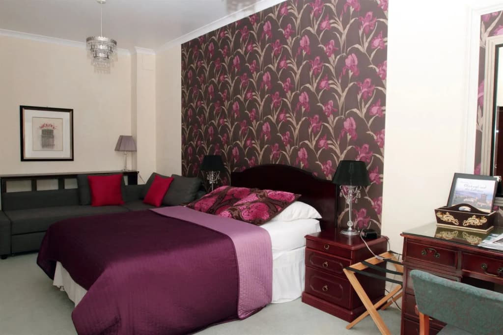 Edinburgh Thistle Hotel - photo 18