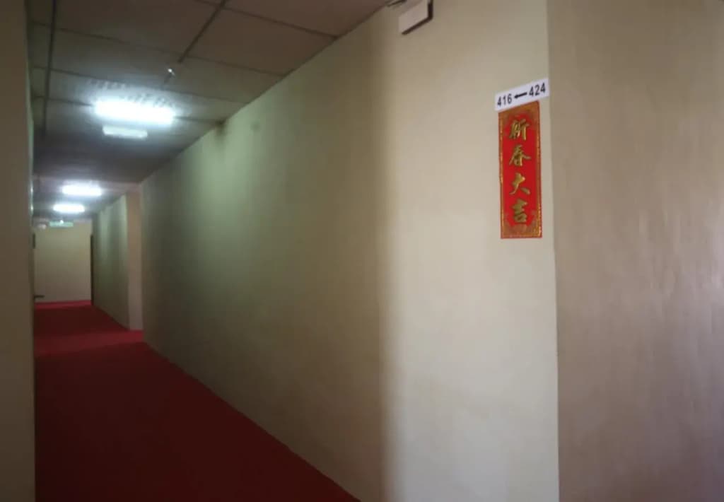 OYO 738 Hotel 81 - photo 7