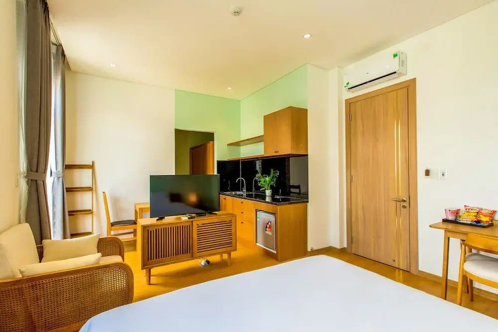 Mer Villa And Hotel Da Nang - photo 35
