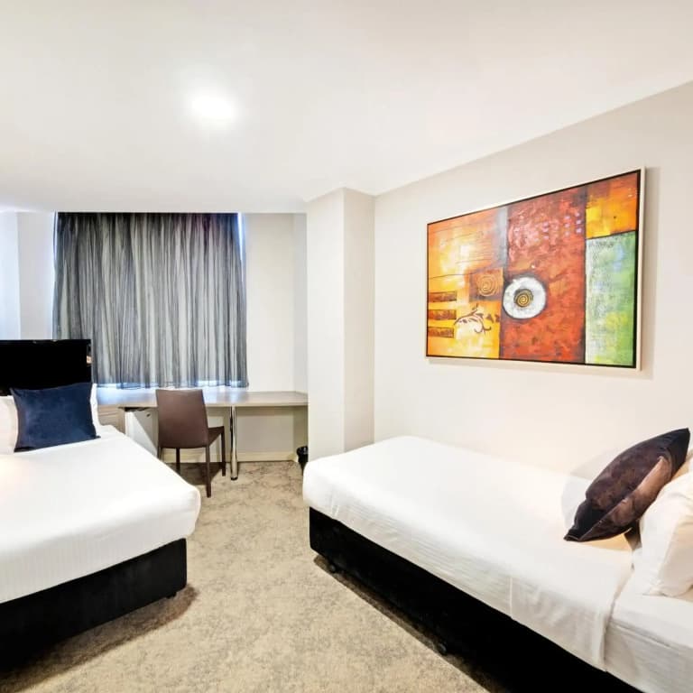 28 Hotel Sydney - photo 21