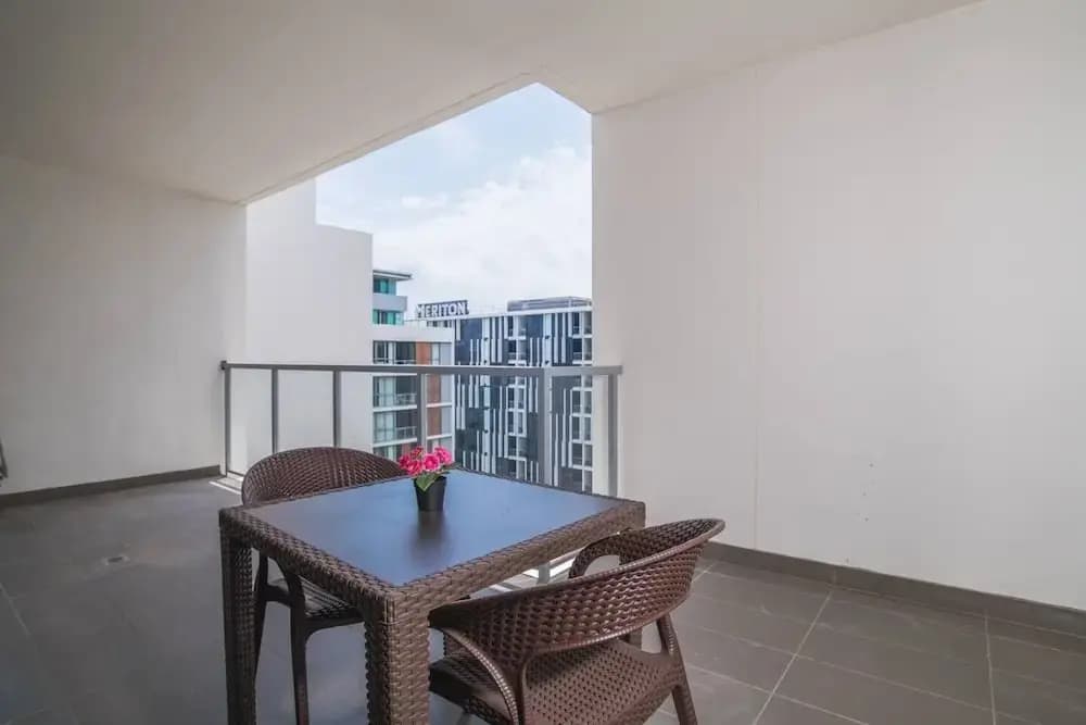 Stunning 1bed1bath Apartment@mascot - photo 6
