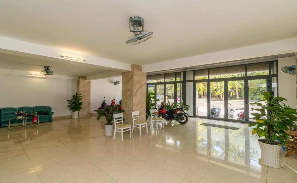 Ruby Hotel By OYO Rooms - photo 11