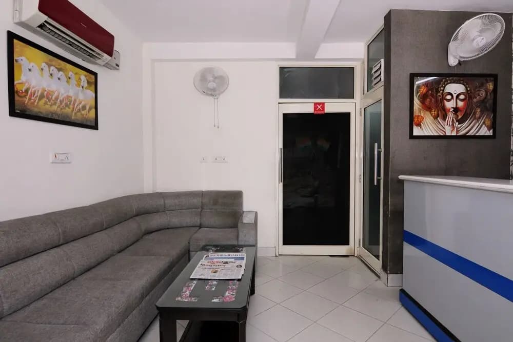 OYO Rooms Dwarka Sector 7 - photo 10