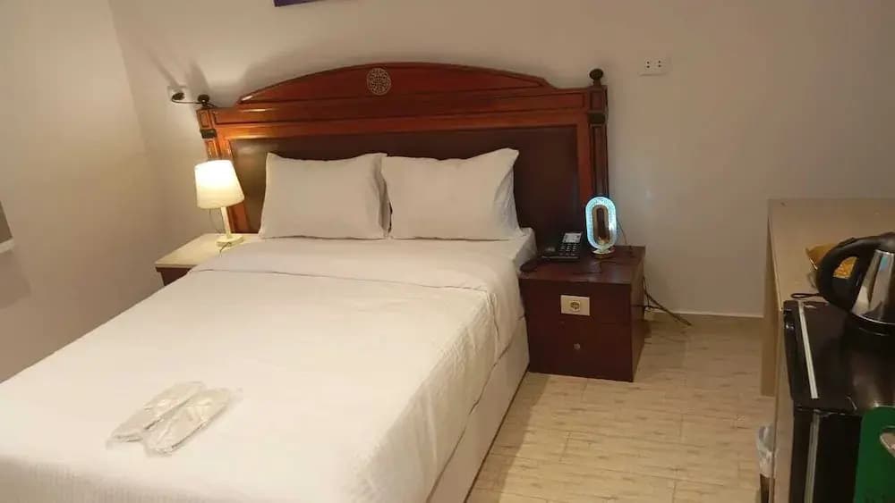 Transit 64 Hotel - photo 18