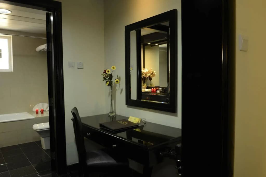 Royal Beach Hotel & Resort - photo 10