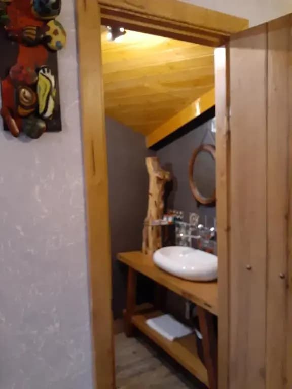Craftsman's Home - photo 5