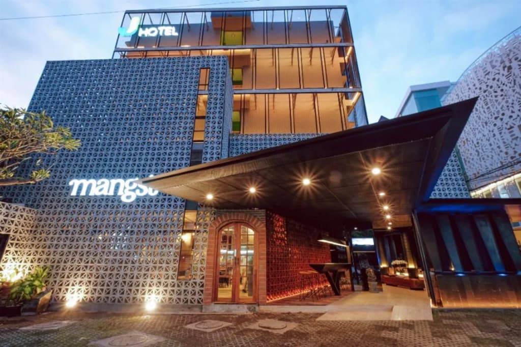 J Hotel Kuta - main photo