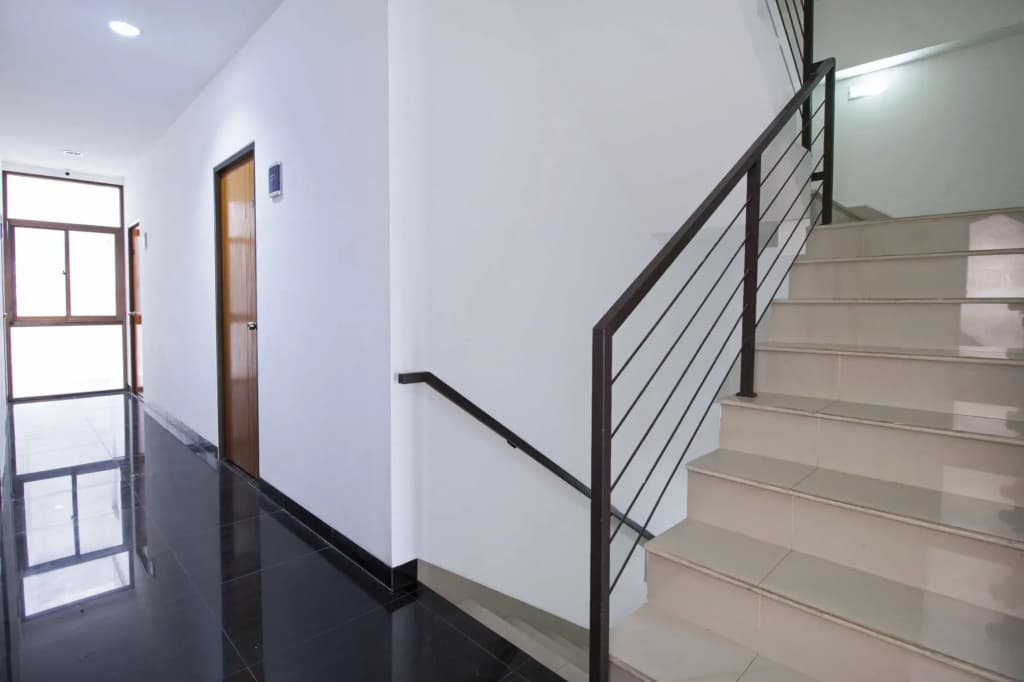 Avalon Thamrin 8 by RedDoorz - photo 8