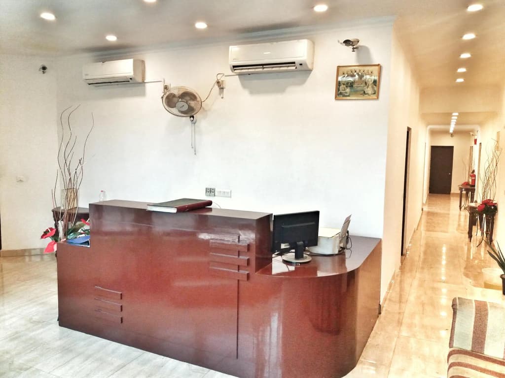 Hotel Delhi Aerocity - photo 2