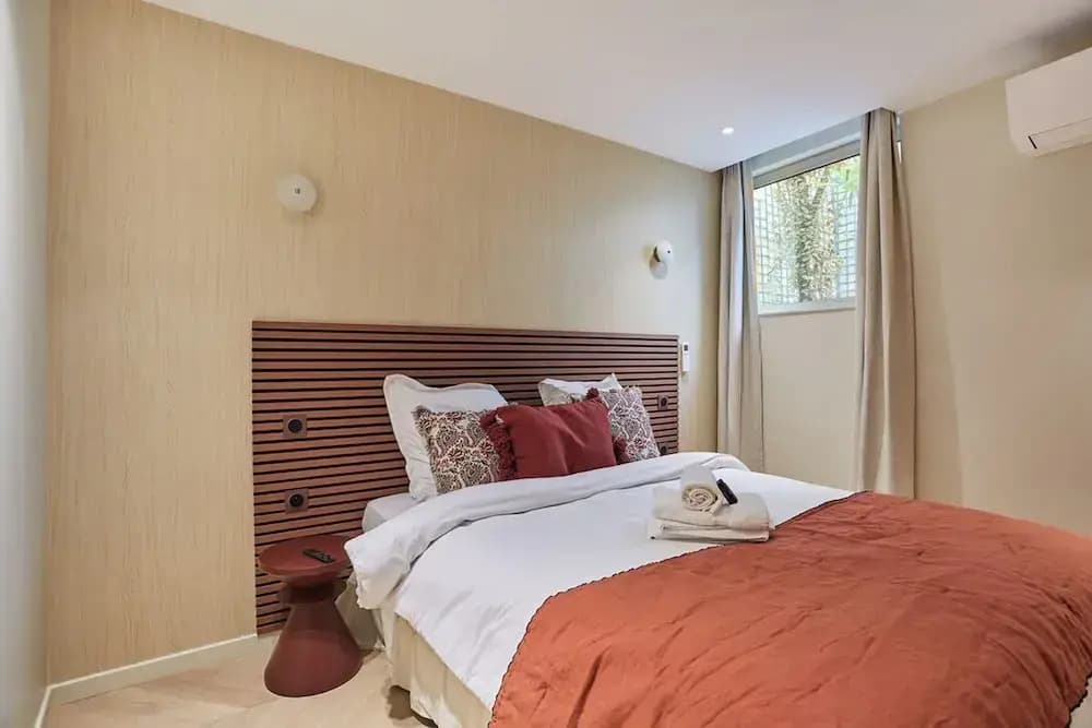Elegant Apartment St Germain des Pres Luxembourg Park - photo 3
