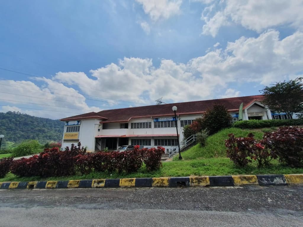 Selesa Hillhomes Golf Resort - M6GP - photo 14