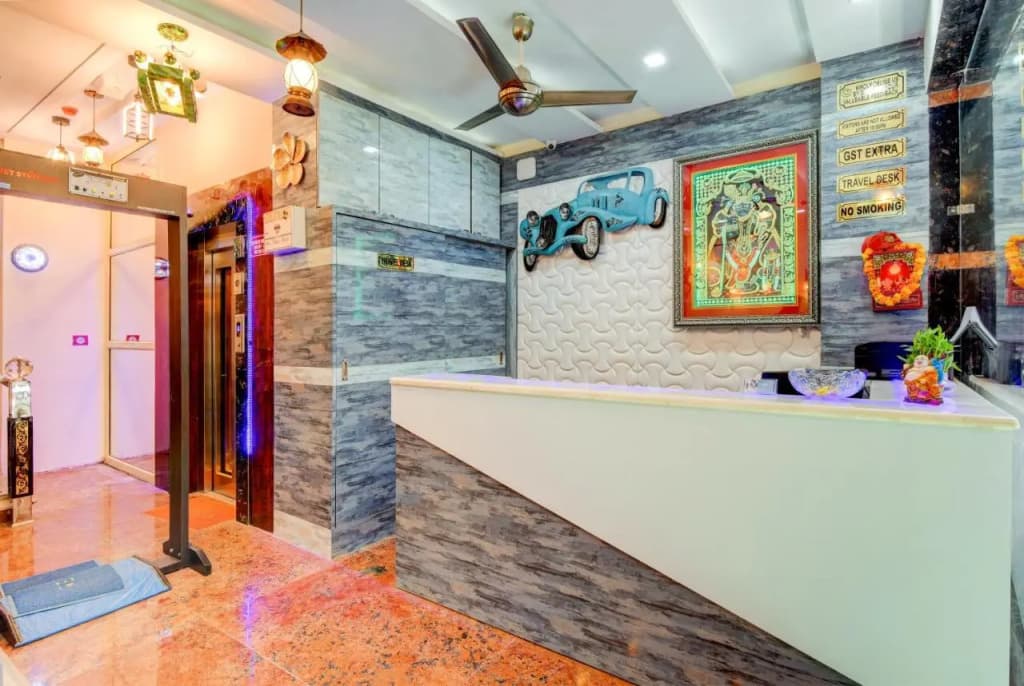 Hotel Delhi Guest House - photo 10