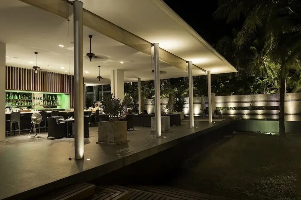 Baan Yamu Suites - photo 27