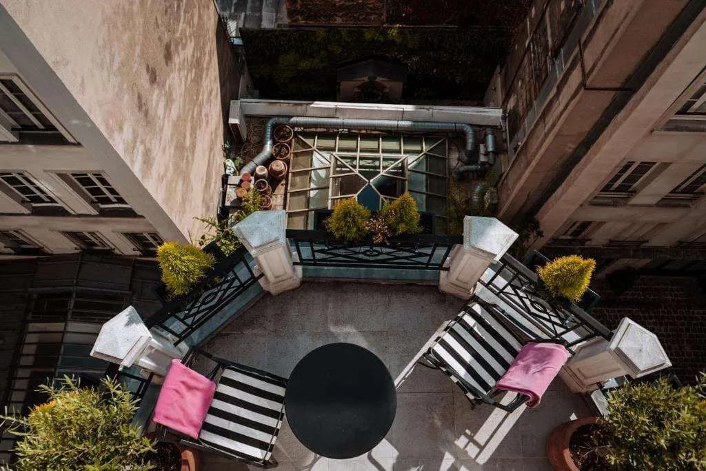 L'Hotel - photo 44