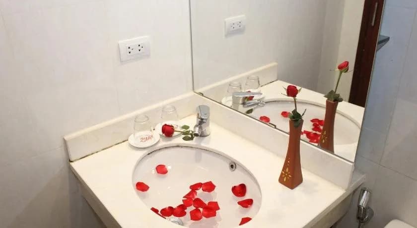 Summer Place Hotel - Hostel - photo 8