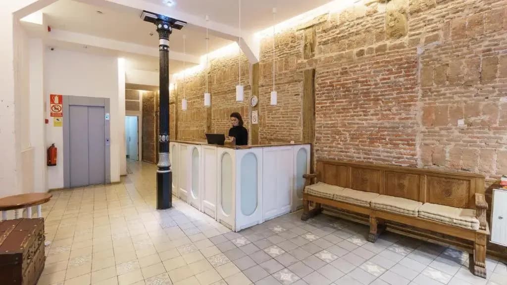 Hostal Madrid - photo 2