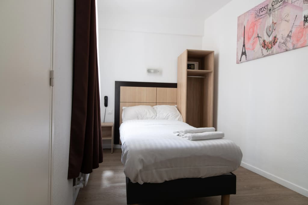 Hôtel De Bordeaux - photo 2