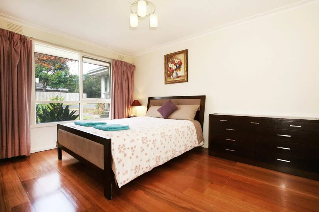 3 43 Thames Holiday Unit - photo 3
