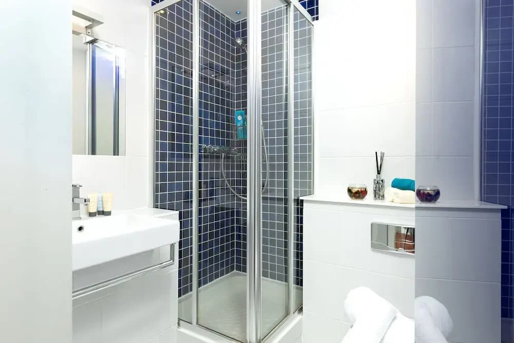 River view Luxury 3bed flat with views - photo 10