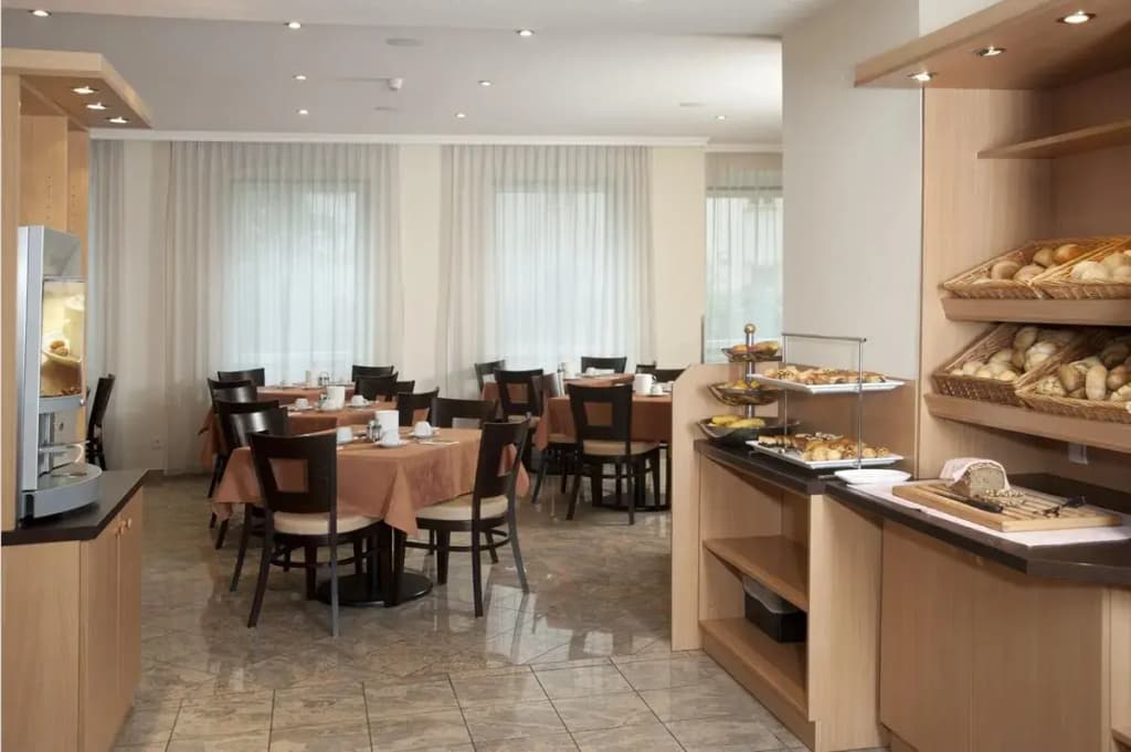 Hotel Lucia - photo 17