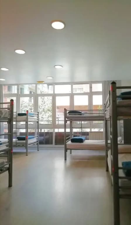 Alberguinn Youth Hostel - photo 7