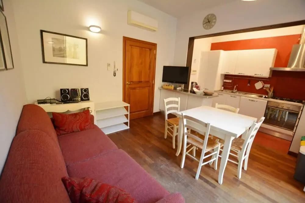 Immaculate 2-bed Apartment in Firenze - photo 5