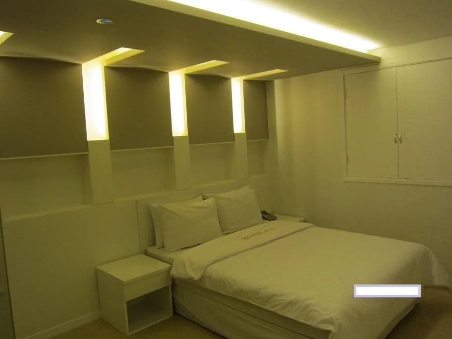 Motel P.X. - photo 3