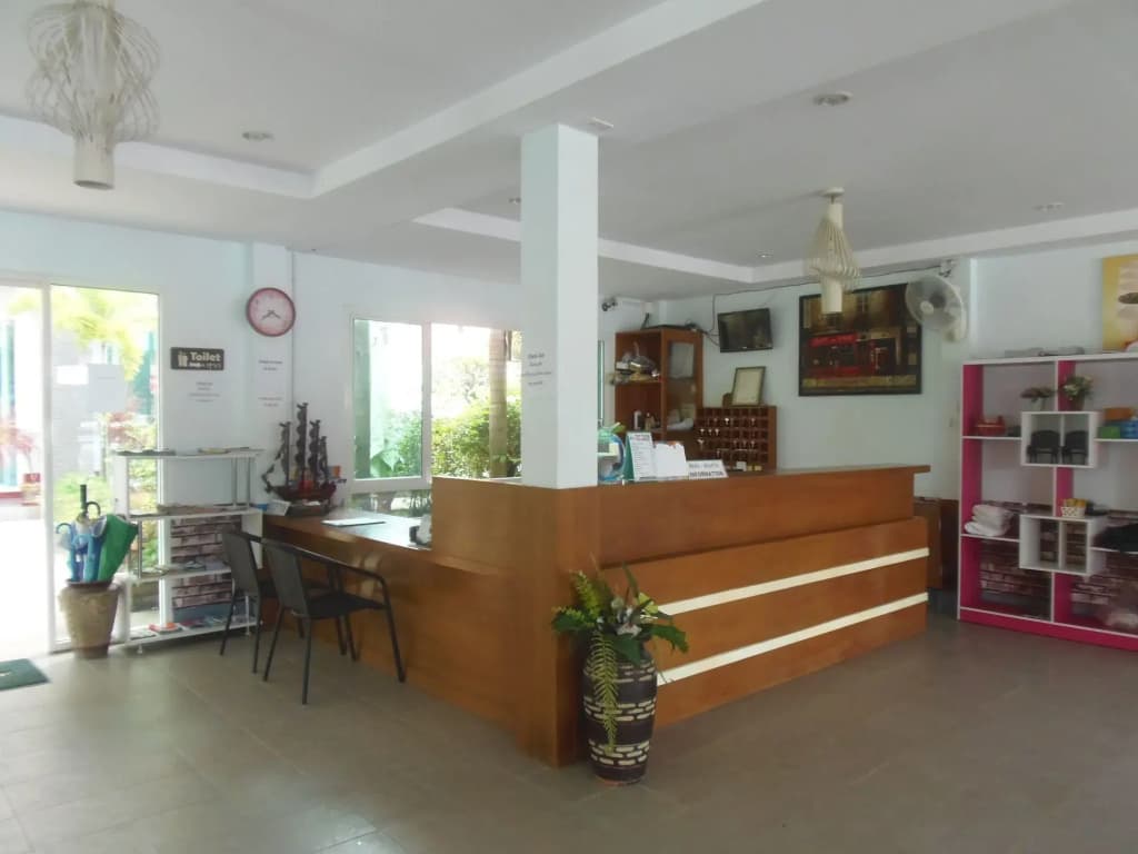 The Orange City Resort - photo 2