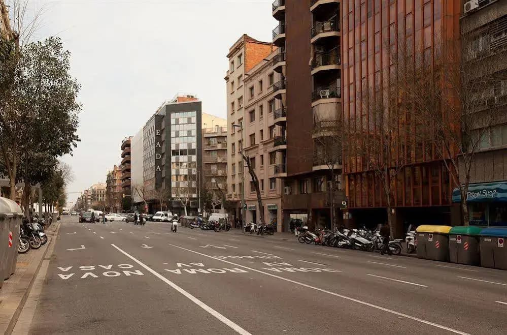 Nextdoor Casanova Barcelona - photo 1