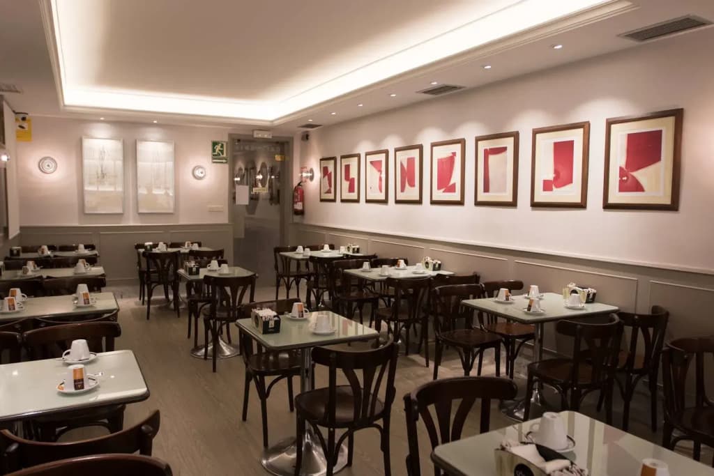 Los Condes Hotel - photo 25