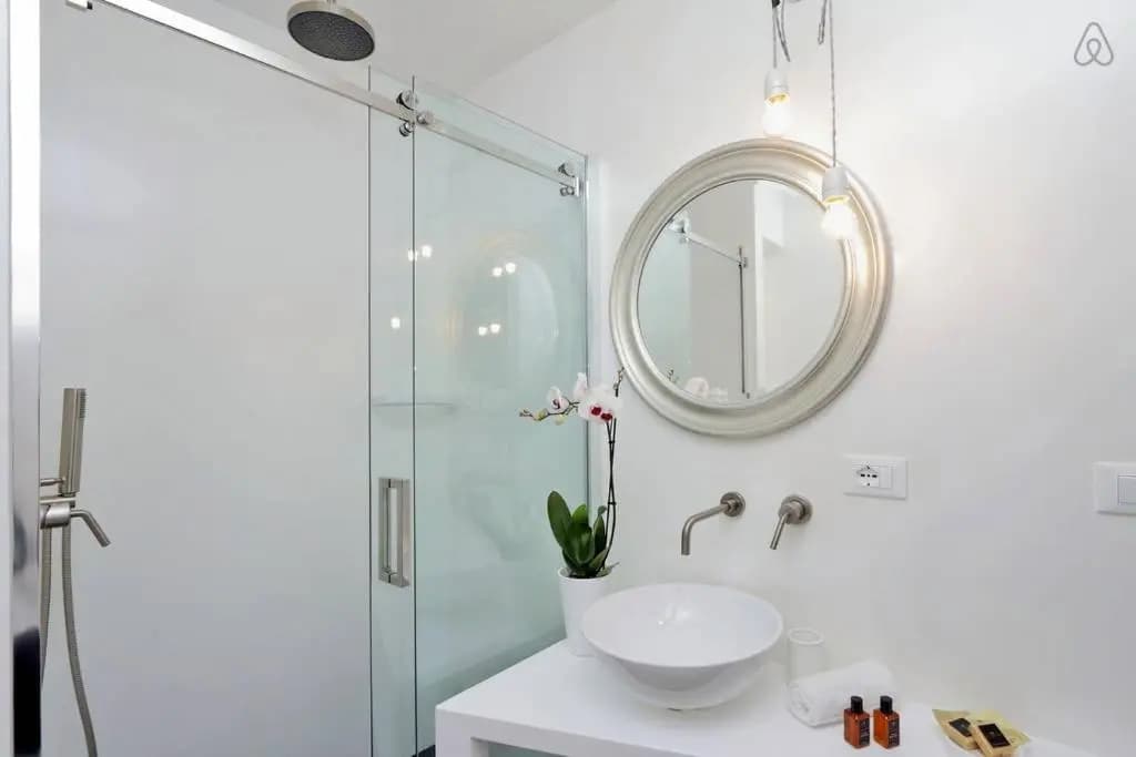Charming flat near Colosseum - photo 7