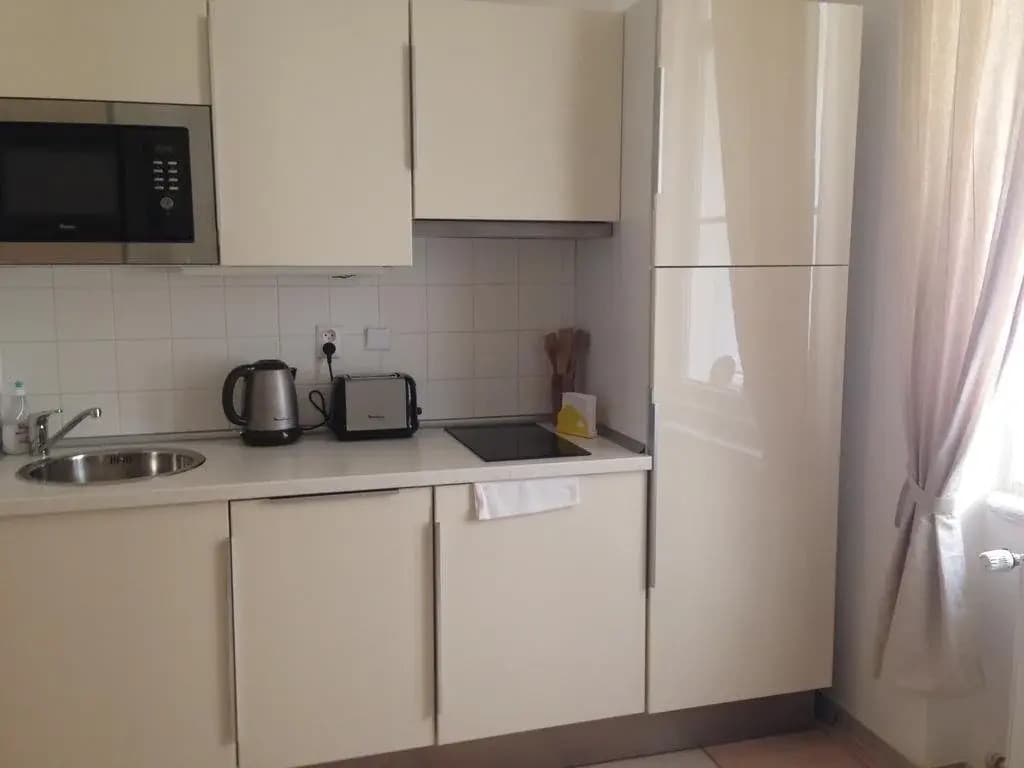 Hybernska Apartments - photo 10