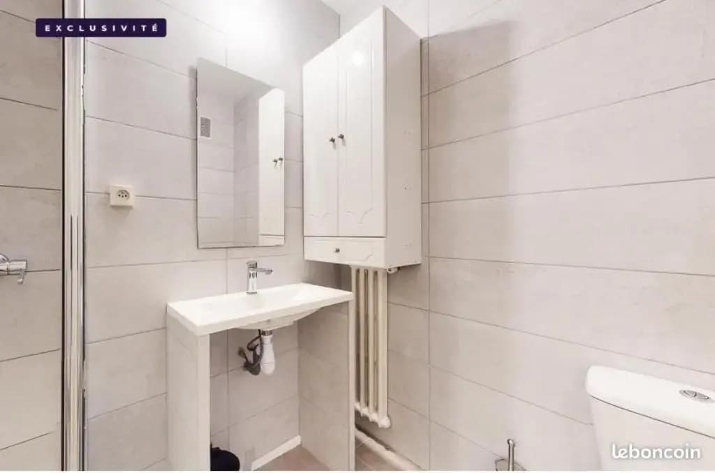 NEW CHEAP PRIVATE ROOM, KITCHEN , OVERWIEUW sea,TRAM on spot, 12 minutes from nice train station with tram , beach in 17 min tram , CHAMBRE PRIVÉE pas cher, cuisine équipée , tram sur place, APERÇU mer, 12 min de la gare de Nice avec le tram, 17 min plage - photo 6