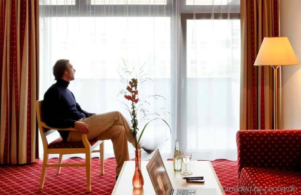 Hotel Chateau Kurfürstendamm - photo 19