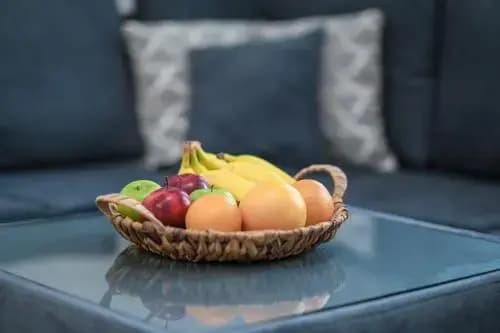 Luton Vacation Homes - Damac Maison Studio, Canal View - photo 11