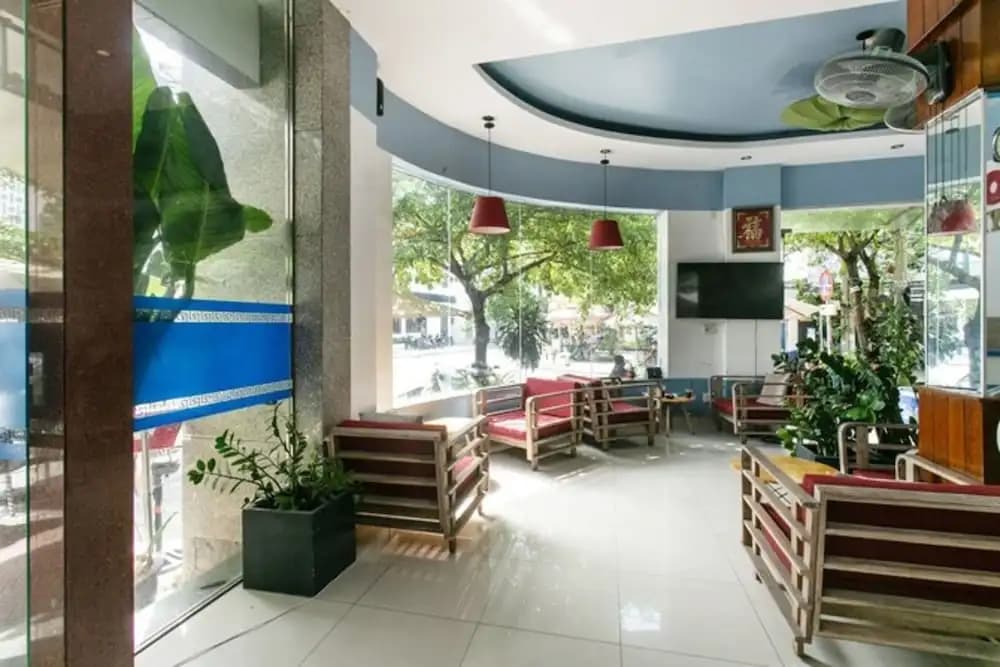 Sky Apartment & Hotel - photo 2