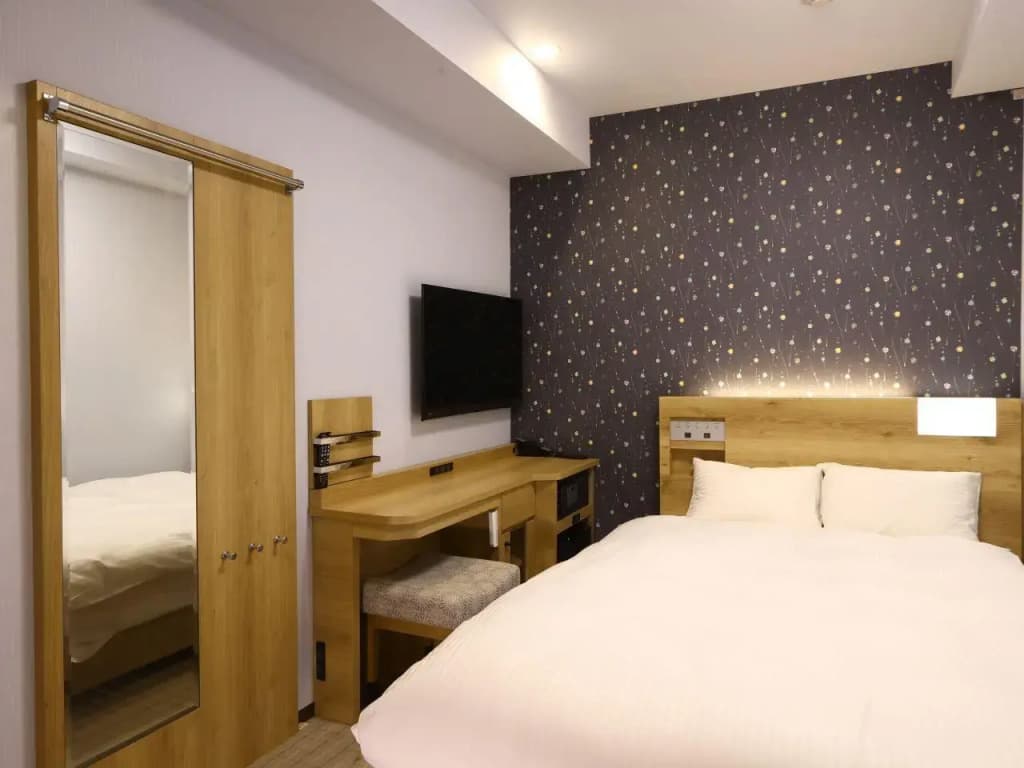 Hotel B Suites Namba Kuromon - photo 2