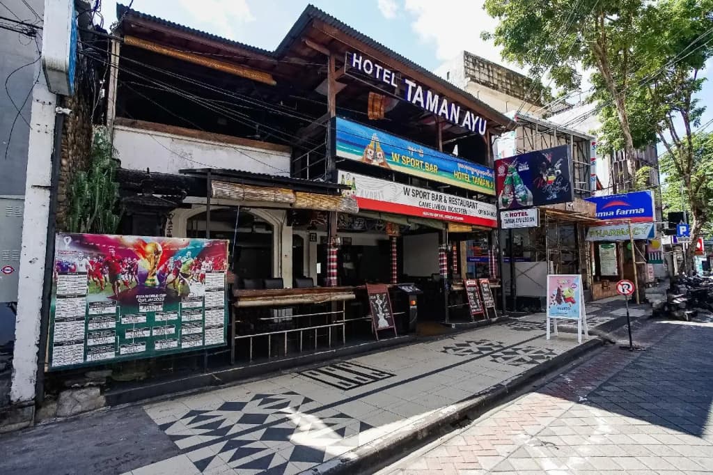 Taman Ayu Legian Hotel - photo 44