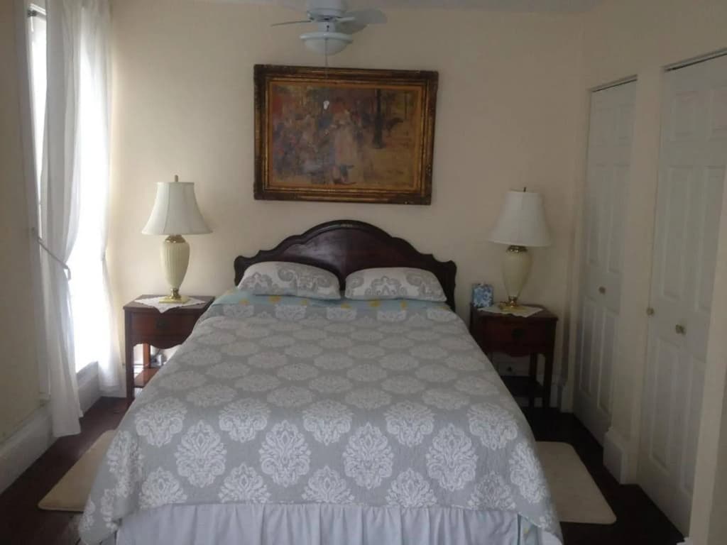Victorian Bed & Breakfast - photo 6