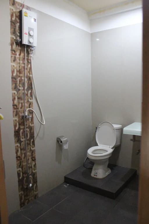 New Pind Balluchi Inn - photo 7