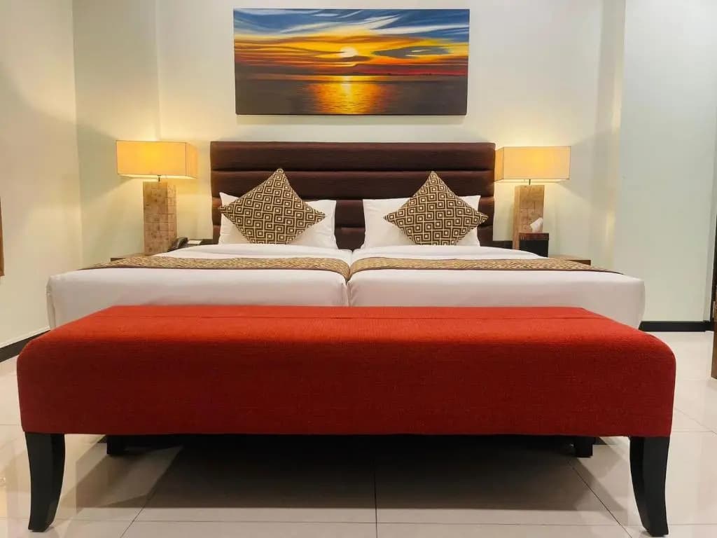 The Somerset Hotel - photo 3