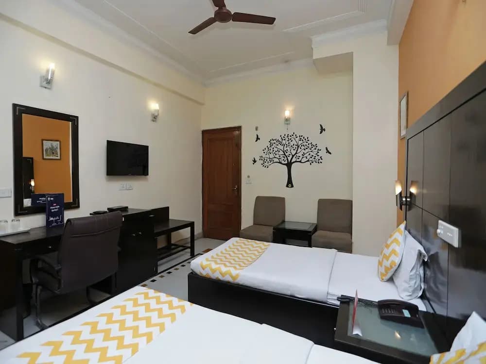 Hotel Regalia Retreat by OYO - photo 6