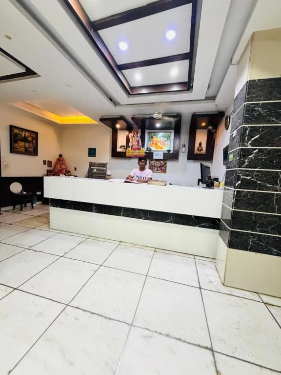 Hotel Sai International - photo 29