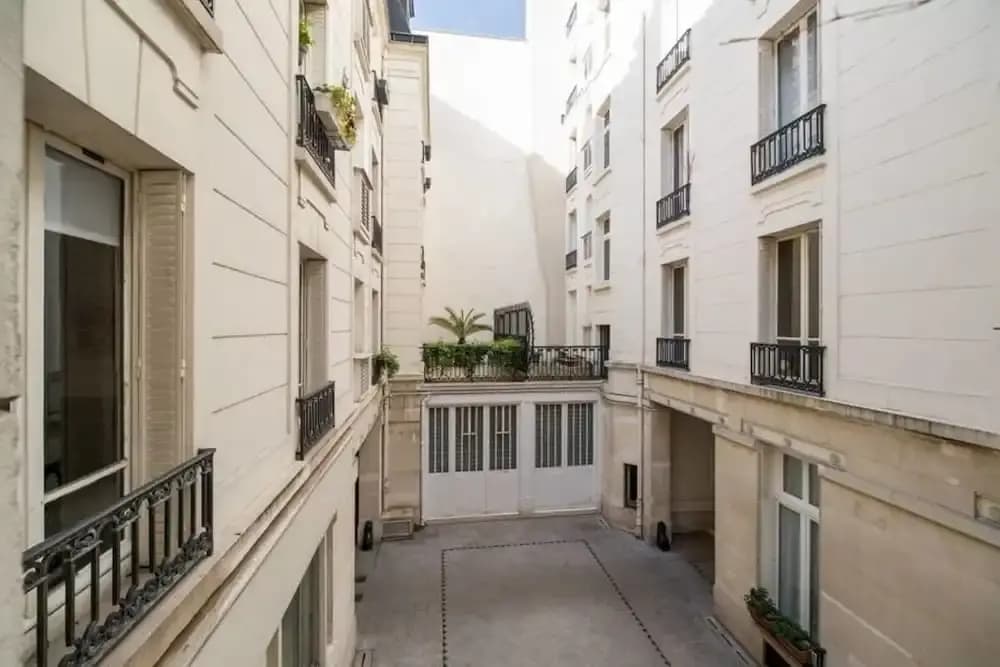 Amazing and Modern Flat for 6 in Le Marais - photo 1