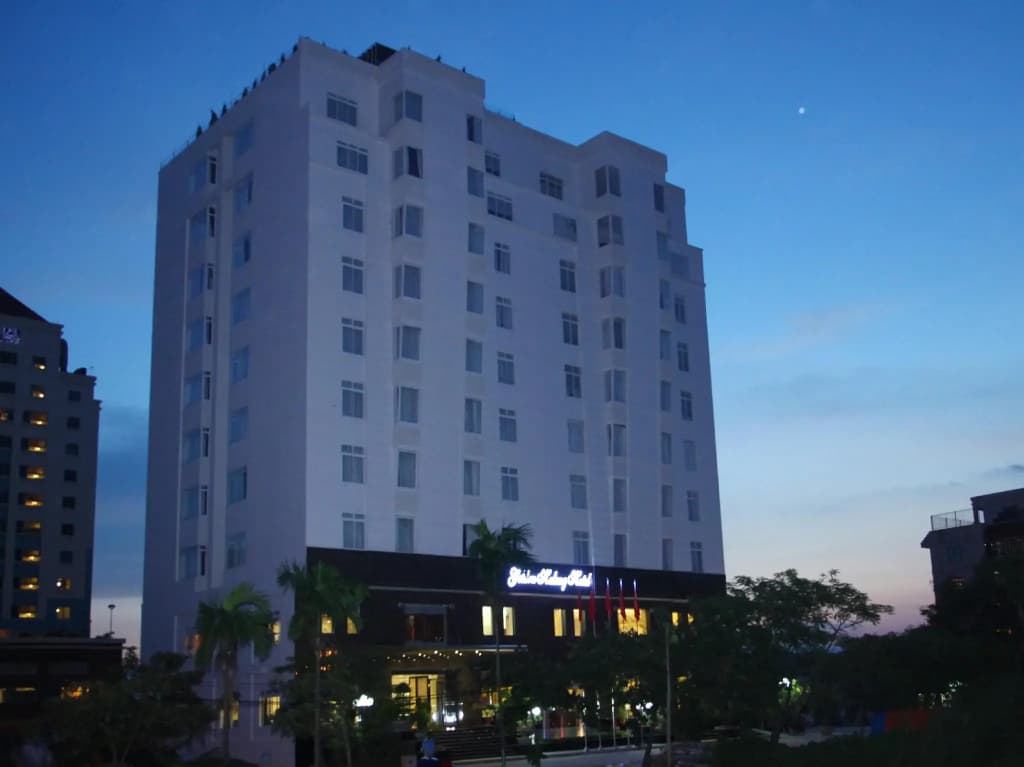 Golden Halong Hotel - main photo