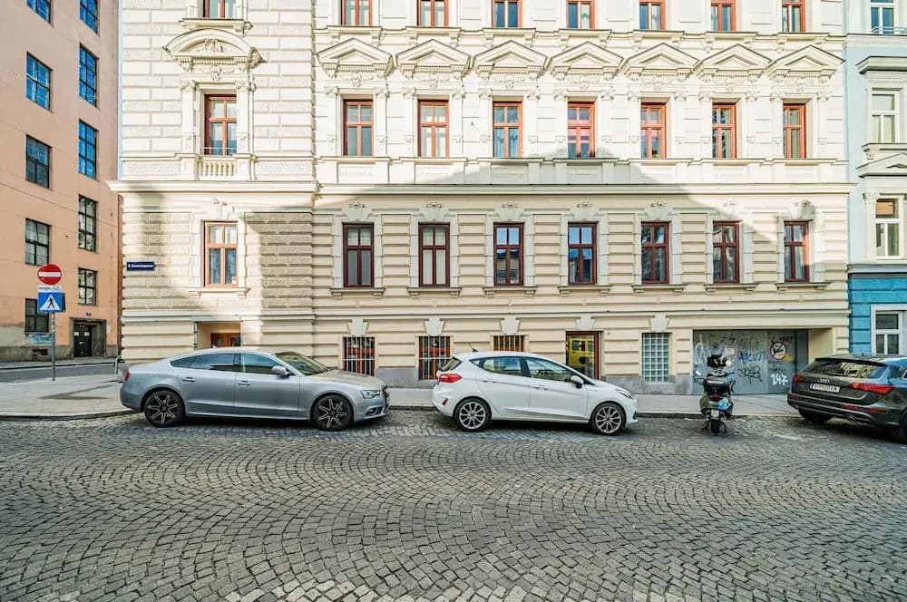 easy-flat Severingasse - Stylish 73sqm Apartment near Park and Tram - photo 1